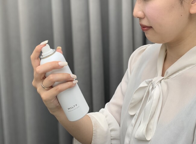 日本初※乳液を高圧処理し直接顔に噴霧できる技術を確立