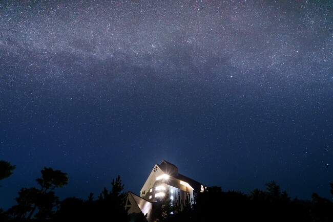 伊豆半島で最も星に近いホテルで楽しむ星空観賞会