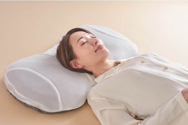 睡眠に対する不満は枕の高さ さまざまな体格の人を正しい寝姿勢にする枕「MARIOTTE(R)️プロ8人が熟睡を追求した枕4」が9月新発売