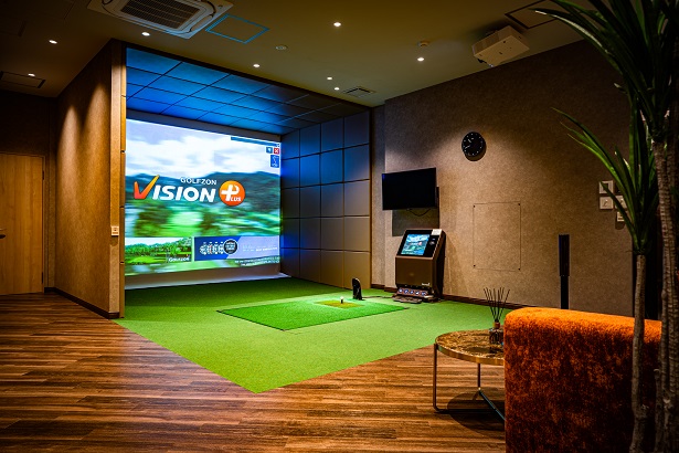 アルファクラブ武蔵野がインドアゴルフ練習場の運営を開始完全個室のプライベートゴルフ練習場「GOLFERS24」が埼玉県に初出店！2023年9月9日（土）にグランドオープン
