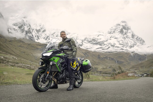 カワサキからミドルサイズアドベンチャー「VERSYS 650」を新発売!