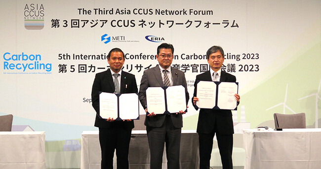 マレーシア国営石油会社ペトロナス（Petronas）との3者協力覚書（MOC）の署名