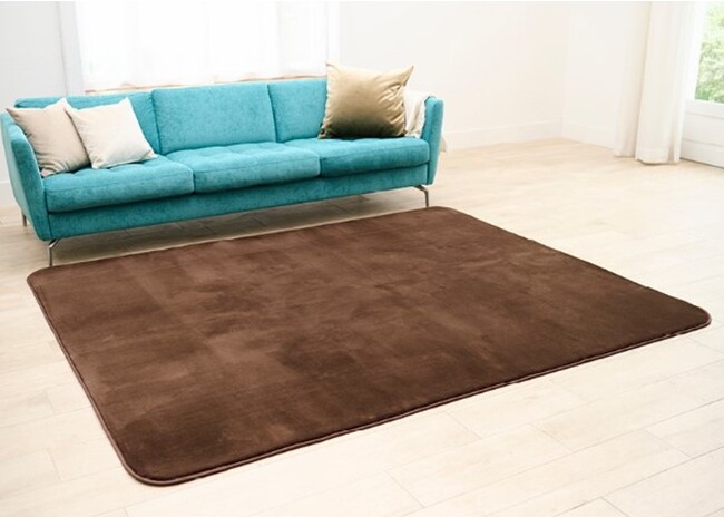 「選べる、見つかる、あたたかさ」PB「CLOSSHI PREMIUM」からセンターラグが販売!