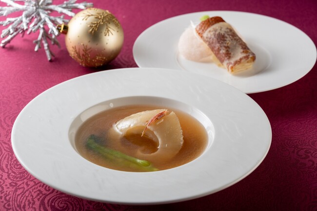【リーガロイヤルホテル東京】レストランで過ごす贅沢なひととき「クリスマスメニュー2023」