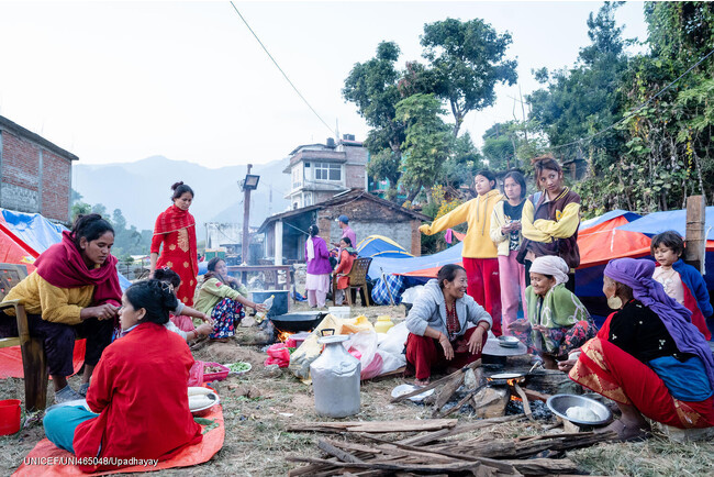 ネパール地震：死傷者の半数は子ども-ユニセフ、被災者20万人の支援を計画