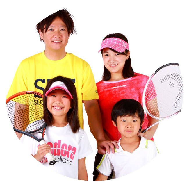 親子で心あたたまるひとときを。地域の人気イベント「なかよし親子テニス 秋の無料体験会」を今年も好評申込受付中！