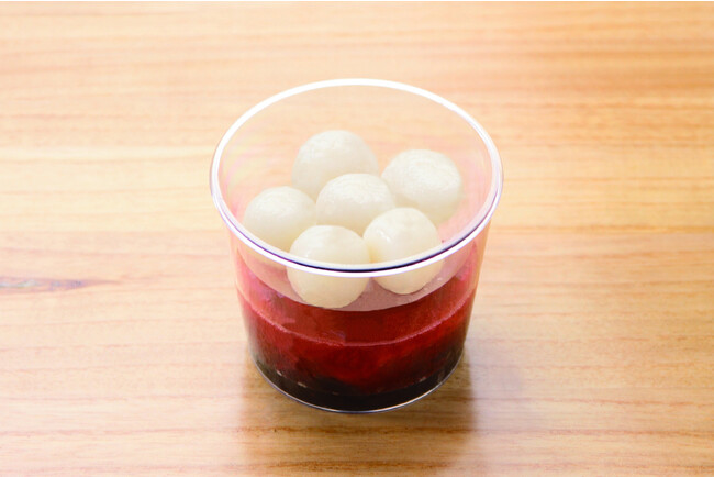 苺好き必見!果肉たっぷりの贅沢な「苺の白玉しるこ」を販売