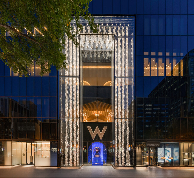 【W大阪】今年のフェスティブシーズンは、W大阪でユニークで華やかに!