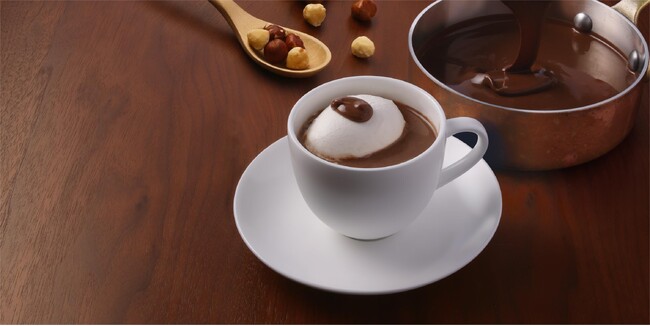 上島珈琲店の冬に楽しみたい期間限定メニュー『ジャンドゥーヤミルク珈琲』、『セイロンシナモンミルク紅茶』が1月18日に全国で発売