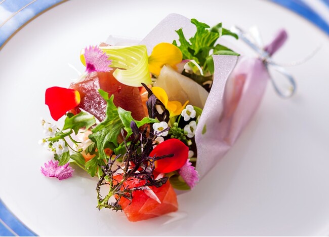 【リーガロイヤルホテル京都】春風がはこぶ 華やかに集う、口福の一皿。「晴れの日ランチ」販売