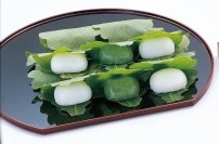 【青木松風庵】2024年4月1日(月)より柏餅の販売開始!