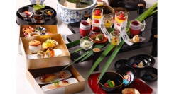 全席個室の「日本料理 華暦」よりランチコースへと昇華した“初夏の華茶膳”