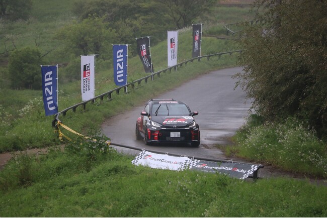 【JAF九州】日本のトップドライバーが集結、全日本ラリー選手権にJAFブース出展