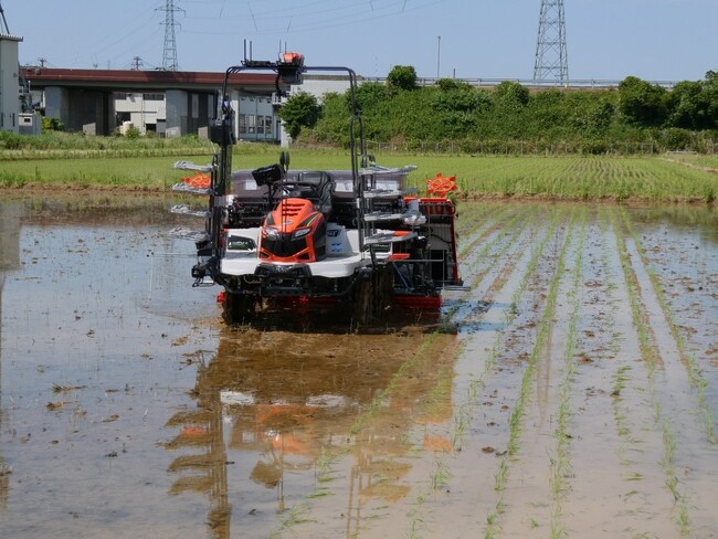 富山スマート農業高精度位置補正情報サービスの提供業務を受託~民設活用型の自治体RTKサービスを実現~