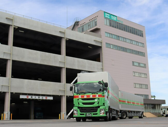 ニトリ×福山通運「ダブル連結トラック」による協業を開始