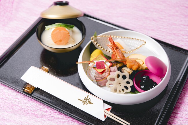 <フォションホテル京都でのおせち朝食や京焼フェーブ付きガレット・デ・ロワで新年を祝う>