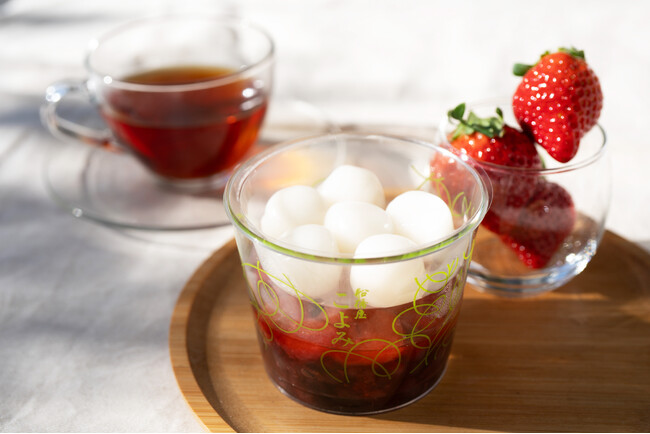 【冬限定】果肉たっぷり!「苺の白玉しるこ」を2024年12月2日(月)より販売開始。