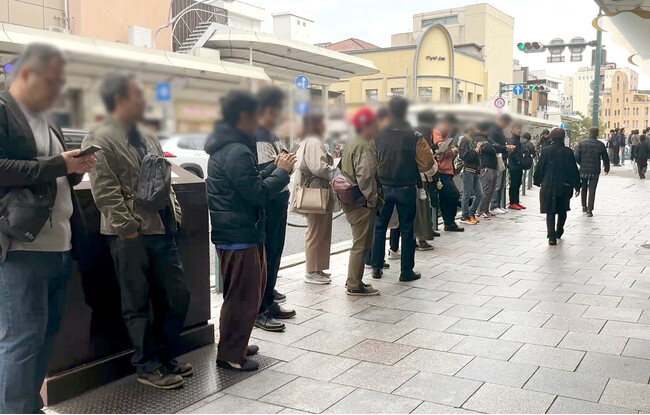 京都初進出!大阪行列ラーメン店「人類みな麺類」11/23グランドオープン!