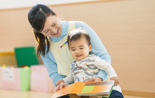 ニチイ学館、企業主導型保育園で一年間おむつを無償提供!