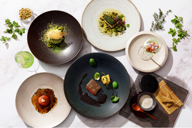 国産ハーブティーと八女茶のペアリングディナーコース「HERB MEETS TEA」