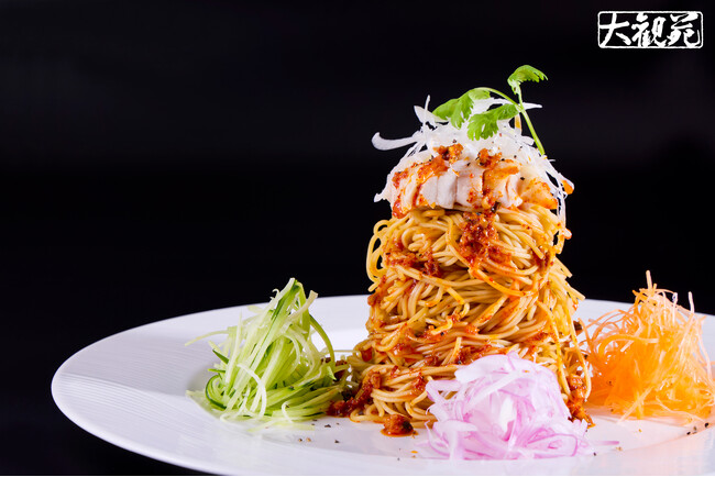 “竜巻”級にほとばしる旨み!関西食材が映える、夏の「ご褒美冷麺」登場!