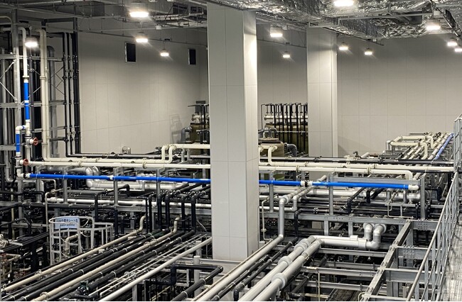 先端半導体製造における超純水用配管のPFASフリー化にめど