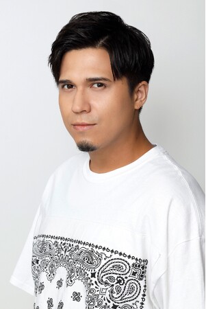 伝説の仮面ライダーバイスが声で蘇る!? 最新号てれびくんCMのナレーションを木村昴氏が熱演!