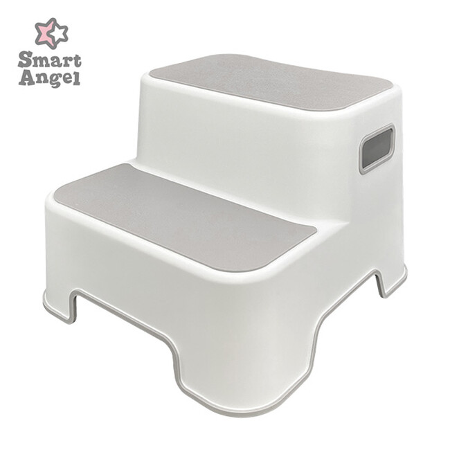自分でできた!お子さまの自立体験に「SmartAngelすべり止め付2段ステップ」が登場