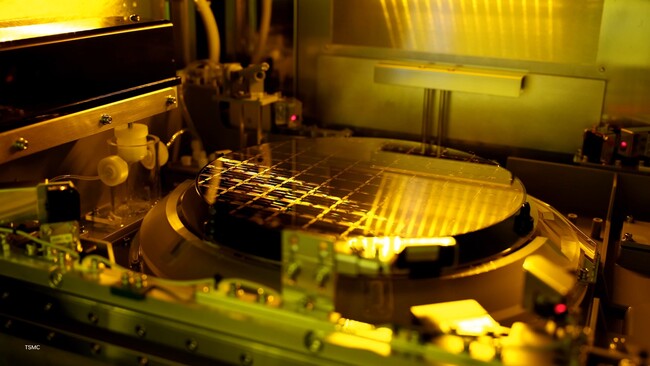 NVIDIA と TSMC、ファブに AI を導入して半導体の設計と製造を推進