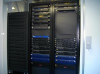 日立情報システムズが公開した、湘南センタに設置のコンテナDC第1号モデルの写真