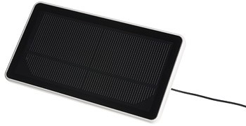NTTドコモが25日に発売するソーラー充電器「FOMA ecoソーラーパネル 01」