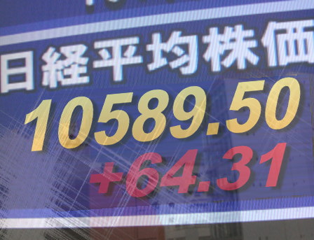 ９日後場の東京株式市場は、堅調さを持続。円相場が１ドル８２円の９０銭台に入る円安基調となり、中国株も香港市場は強いと伝えられたため悪材料にならなかった。