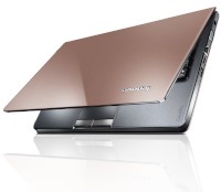 英語版キーボードを搭載したレノボ・ジャパンの12.5型プレミアムノートブックPC「IdeaPad U260」 英語版キーボードを搭載したレノボ・ジャパンの12.5型プレミアムノートブックPC「IdeaPad U260」