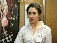 MBCの新月火ドラマ「ミス・リプリー」で「チャンミリ」役を演じる主演のイ・ダヘ MBCの新月火ドラマ「ミス・リプリー」で「チャンミリ」役を演じる主演のイ・ダヘ