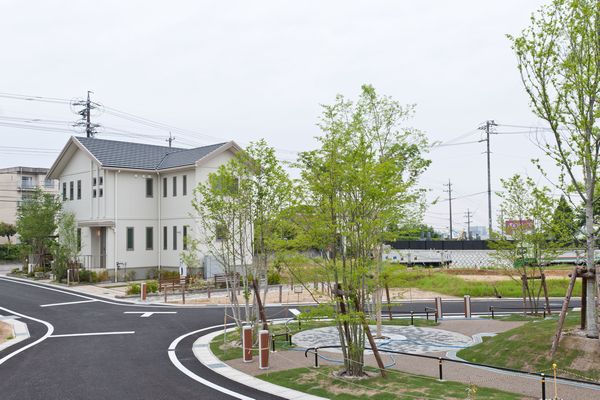 トヨタホームとトヨタすまいるライフが販売する実証住宅（スマートハウス）