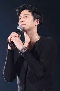 EMIミュージック・ジャパンは8日、韓国人気俳優コン・ユ（孔侑）とエージェント契約を締結したと発表した。