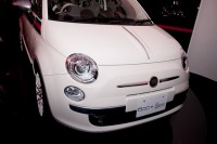 GUCCIとFIATが共同でデザインした特別仕様車「FIAT 500 by Gucci」