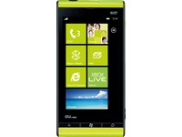 マイクロソフトのOS「Windows Phone 7.5」を搭載した富士通東芝モバイルコミュニケーションズ製のスマートフォン「Windows Phone IS12T」