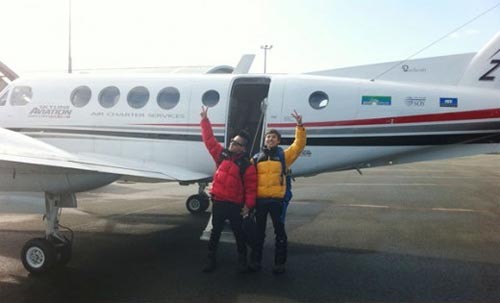 男性5人組グループ「BIGBANG」（ビッグバン）のメンバー、G-DRAGONとテヤンの写真がファンの注目を集めているという。写真＝テヤンのツイッター