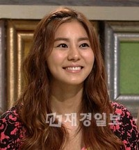 韓国ガールズグループ「AFTERSCHOOL」(アフタースクール)の、ユイが、韓国KBS2TVドラマ「烏鵲橋の兄弟たち」で自身が演じる役、ペク・チャウンについて、自身の考えを語った。
韓国ガールズグループ「AFTERSCHOOL」(アフタースクール)の、ユイが、韓国KBS2TVドラマ「烏鵲橋の兄弟たち」で自身が演じる役、ペク・チャウンについて、自身の考えを語った。