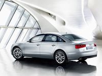 アウディ、高級セダン「Audi A6」の新型発表　軽量化技術を大幅に採用
