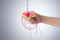 ソニーのヘッドホン一体型「ウォークマン」の新モデル「NWD-W263」 ソニーのヘッドホン一体型「ウォークマン」の新モデル「NWD-W263」