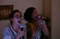 韓国MBCの水木ドラマ「負けてたまるか！」はチェ・ジウのコミカル演技が好評で視聴率6.6％（首都圏）を記録した。