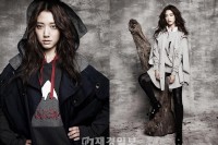 “新韓流クィーン”として愛されているパク・シネが3日にソウルのD-CUBE CITY内コーデスコンバインマルチショップでファンサイン会を行う。 “新韓流クィーン”として愛されているパク・シネが3日にソウルのD-CUBE CITY内コーデスコンバインマルチショップでファンサイン会を行う。