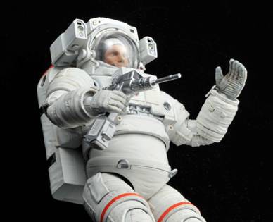 国際宇宙ステーションで活躍する「船外活動用宇宙服」をプラモデルで再現したバンダイの「1/10 ISS船外活動用宇宙服」