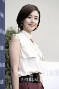 世界的な化粧品ブランド、エスティローダーの新商品ランチングイベントが7日午後、ソウル驛三洞にあるザ・ラム(The Raum)で行われた。
