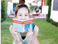 韓国女優ユン・スンアが世界的な美女と肩を並べた。