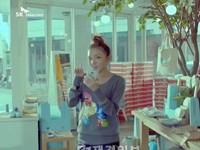 2NE1のメンバーが11番街の広告を通してモバイルショッピングのスゴ技を見せている。