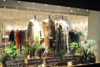 東京・青山SUPER A MARKET内にアクネ(Acne)の期間限定ショップ登場　