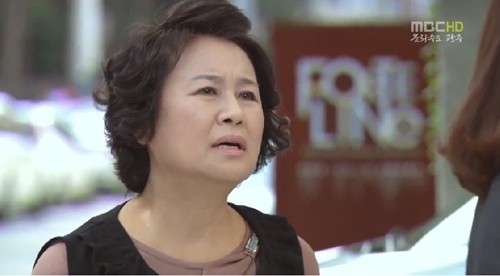 韓国MBCの水木ドラマ「負けてたまるか」のジョンナン（パク・ウォンスク演）とウンジェ（チェ・ジウ演）親子の過去が明らかになった。